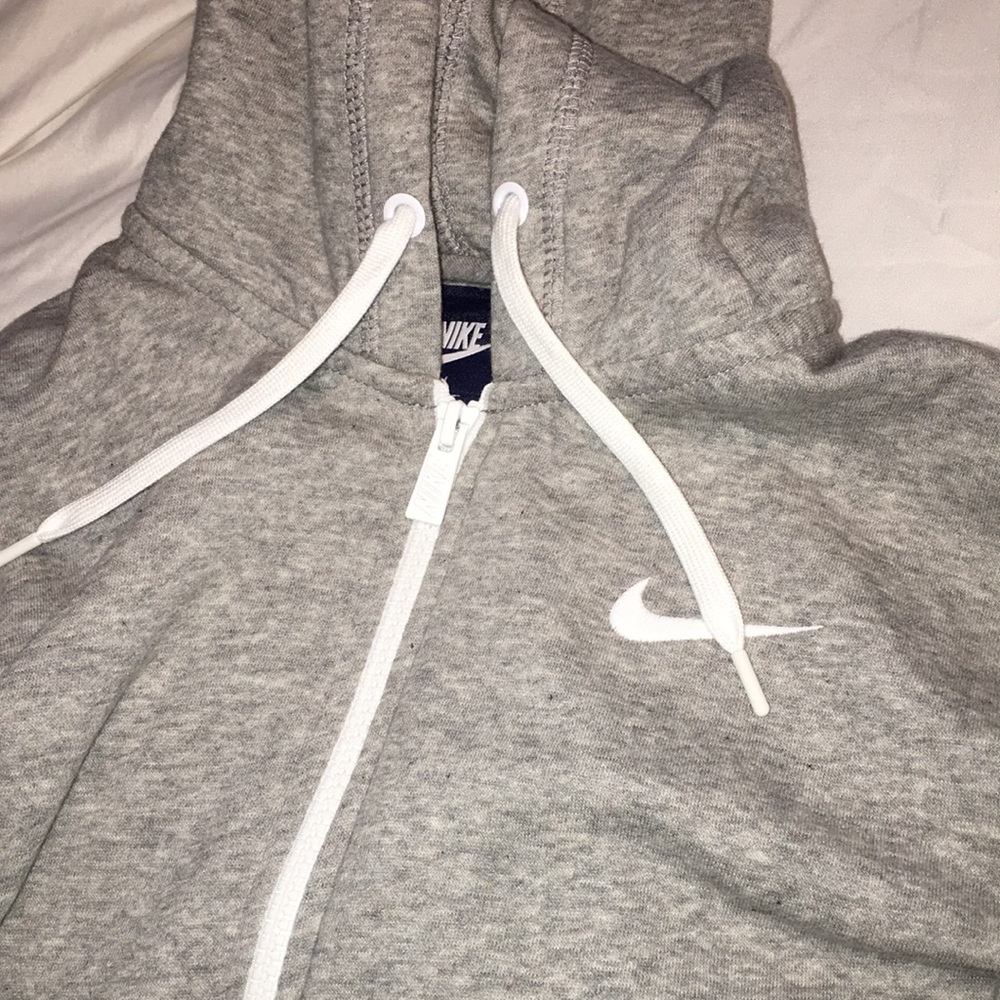 Nike zip up
